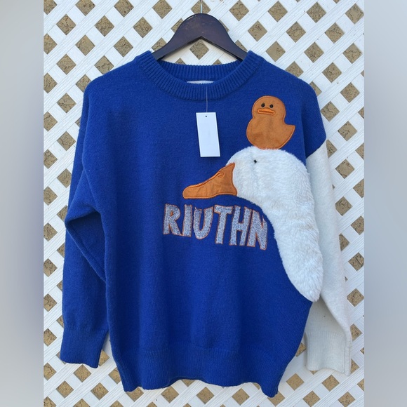 Women's Aelfric Eden duck blue  sweater crew neck long sleeves small - Picture 1 of 4